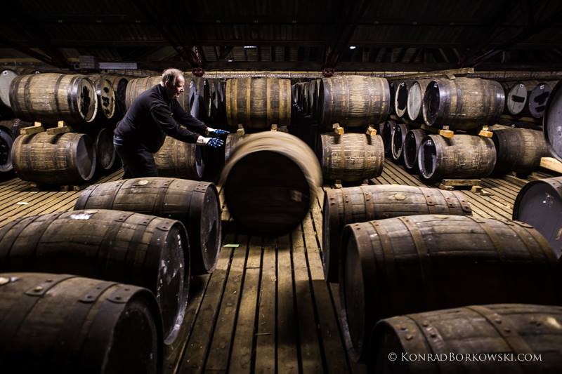 Konrad Borkowski - entrepôt chez Caol Ila